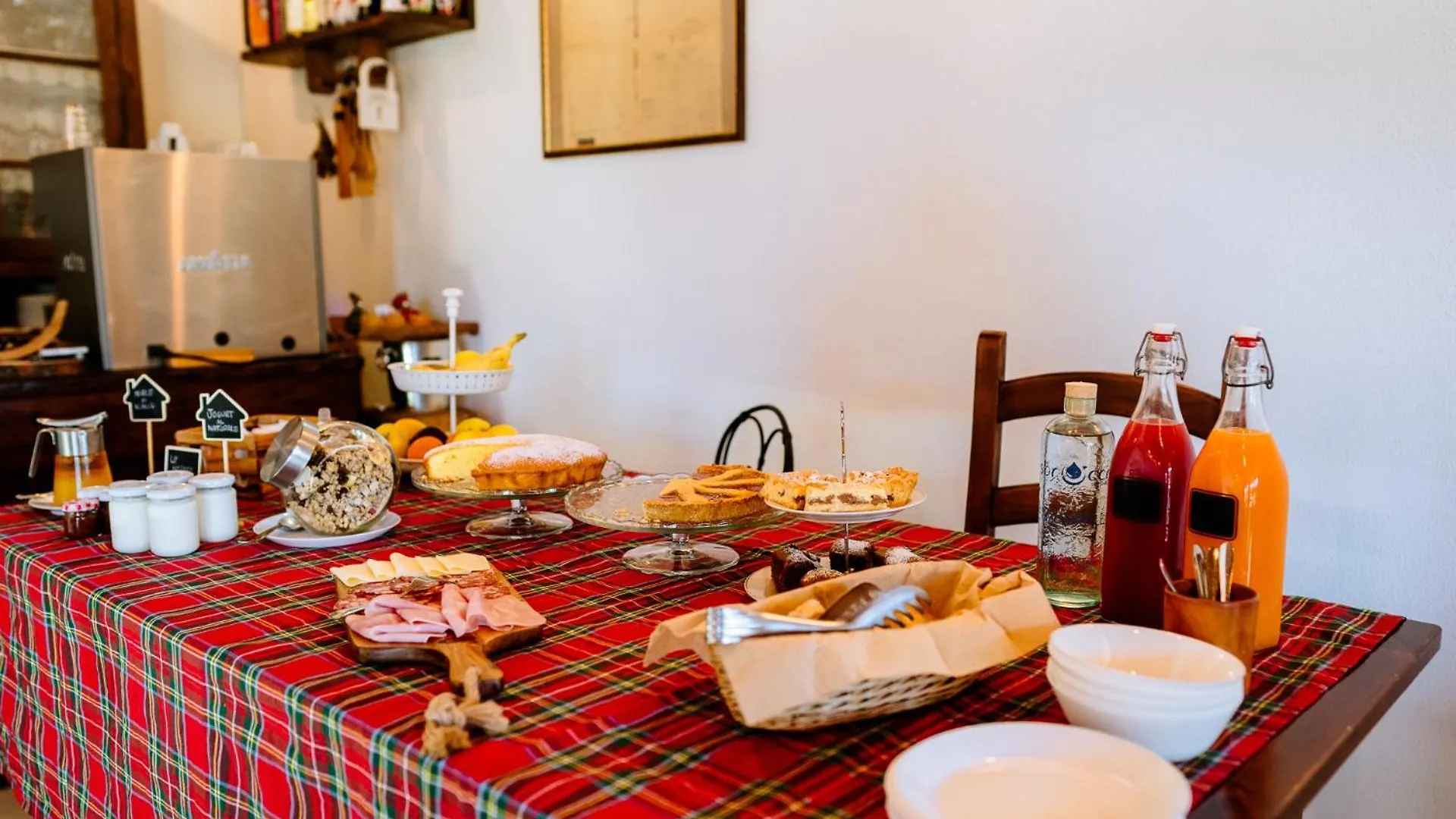 Agriturismo Giù al Pozzo Gavorrano 0*,  Italia